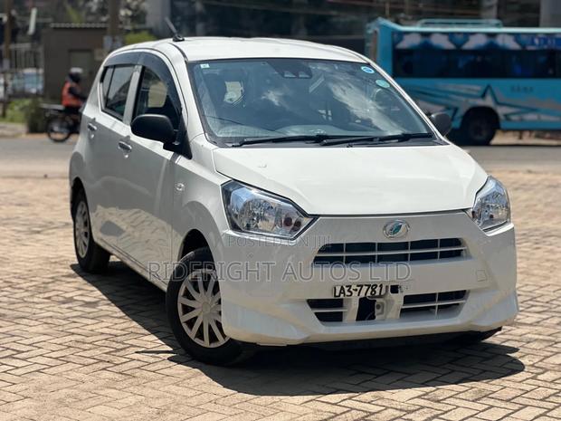 Daihatsu Mira 2019 White