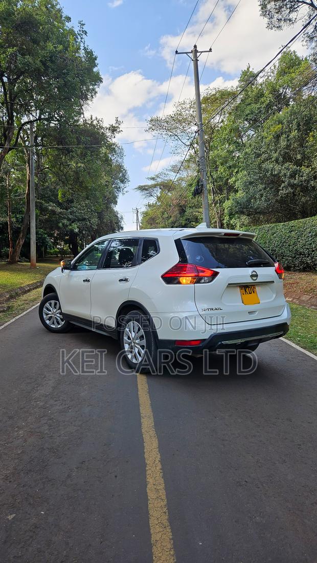 Nissan X-Trail 2.0 Petrol AWD 2018 White