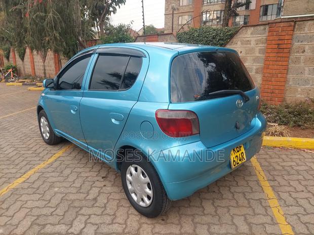Toyota Vitz 2006 Blue