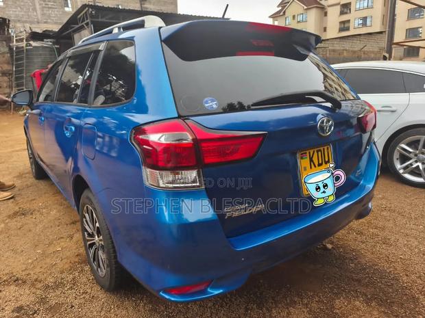 Toyota Corolla Fielder 2017 Blue