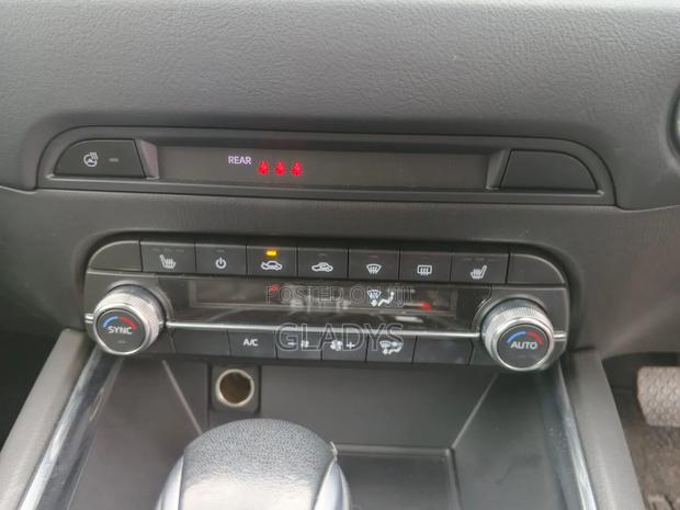 Mazda CX-5 2019 Blue