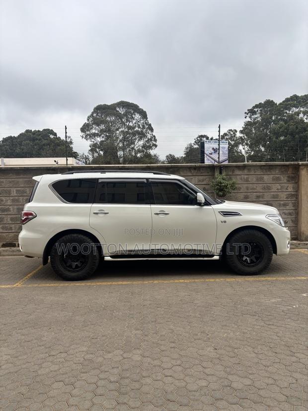 Nissan Patrol 2015 White