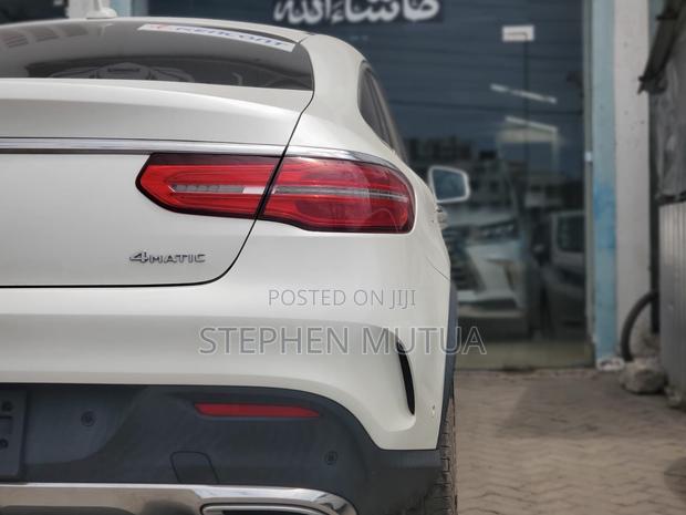 Mercedes-Benz GLE-Class GLE 350d 4MATIC 2019 White