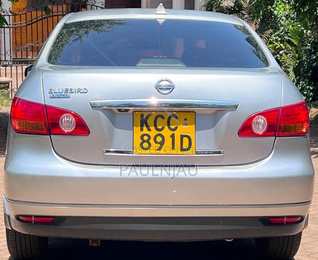 Nissan Bluebird 2008