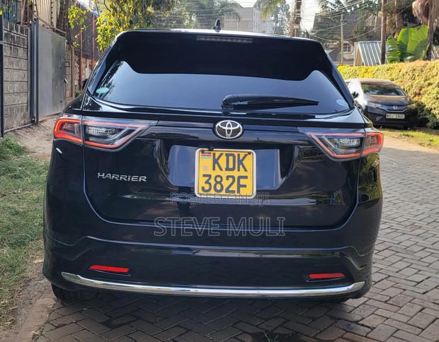 Toyota Harrier 2016 Matt Black