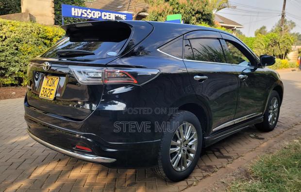Toyota Harrier 2016 Matt Black