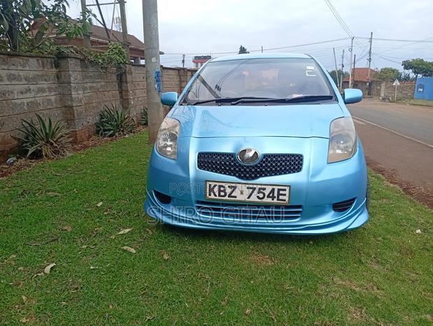 Toyota Vitz 2007 Blue