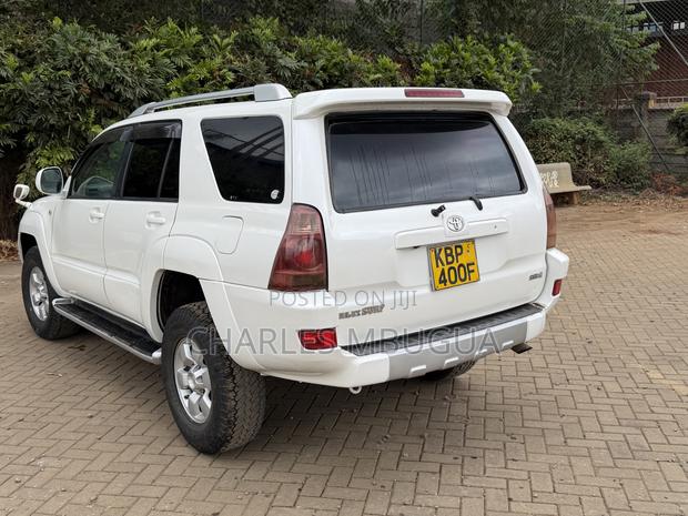 Toyota Hilux Surf 3.0DT 2003 White