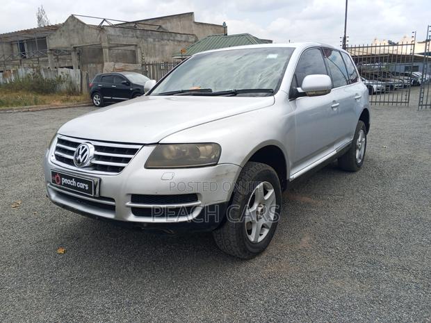 Volkswagen Touareg 2006 Silver