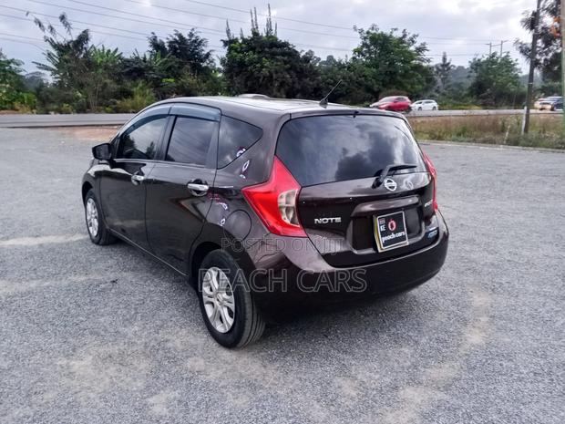 Nissan Note 2016 Brown