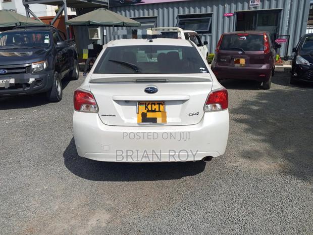 Subaru 1600 2012 White