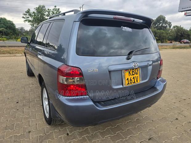 Toyota Kluger 2006 Gray