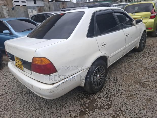 Toyota Sprinter 1999 White