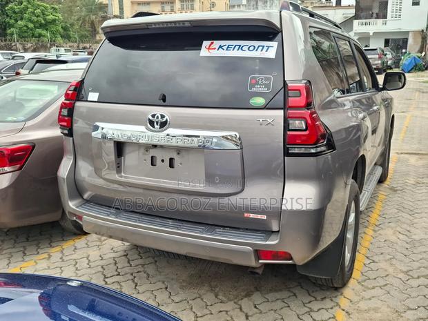 Toyota Land Cruiser Prado 2020