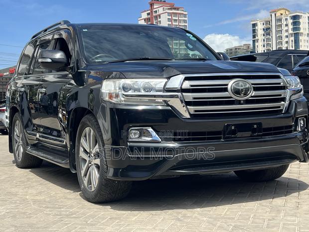 Toyota Land Cruiser 2019 Black