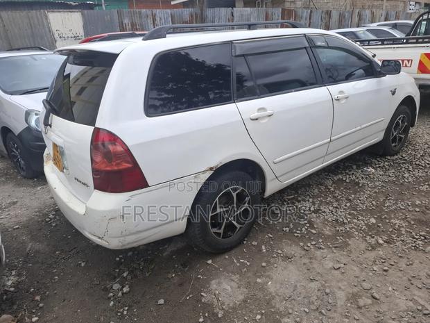 Toyota Corolla Fielder 2007 White