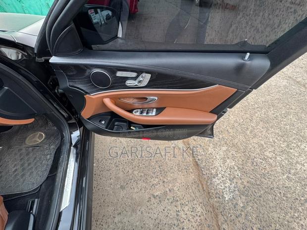 Mercedes-Benz E200 2018 Black