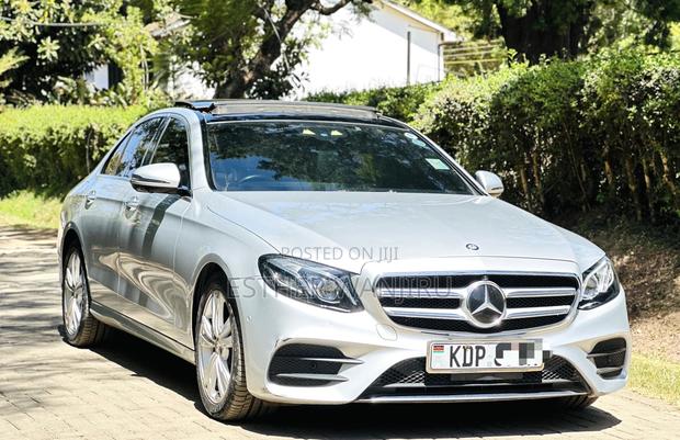 Mercedes-Benz E200 2017 Gray