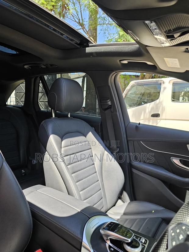 Mercedes-Benz GLC-Class 2019