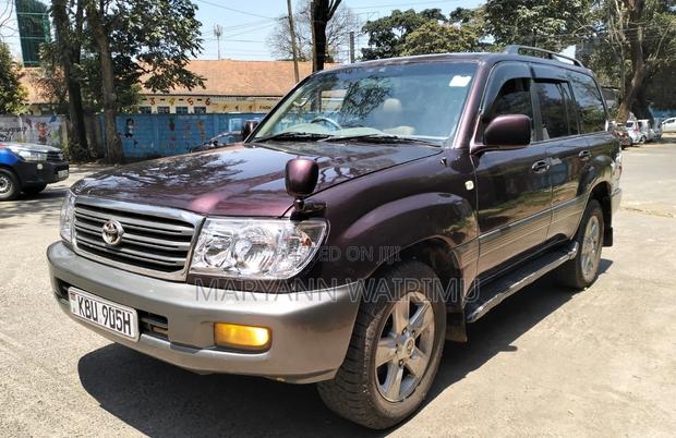 Toyota Land Cruiser 2006 Burgundy