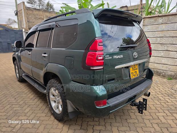 Toyota Land Cruiser Prado 3.0 D-4D 5dr 2004 Green