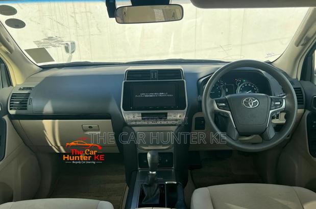 Toyota Land Cruiser Prado 2.7 2019 Pearl