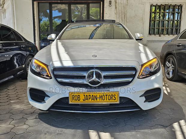 Mercedes-Benz E200 2019 White