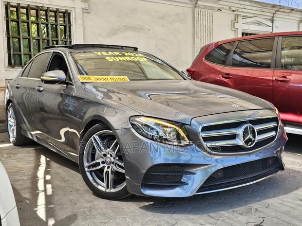 Mercedes-Benz E200 2018 Gray
