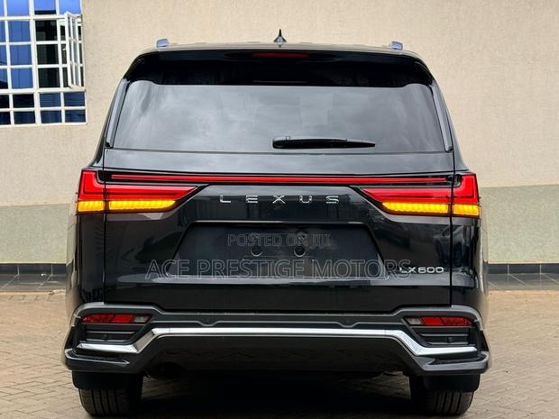 Lexus LX 2023 Black