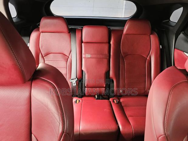 Lexus RX 2019 Off white
