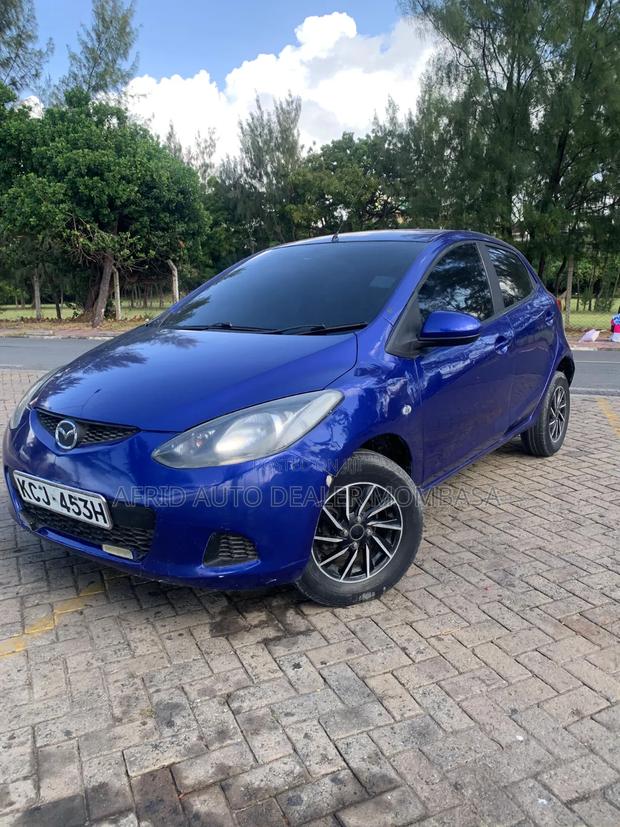 Mazda Demio 2009 Blue