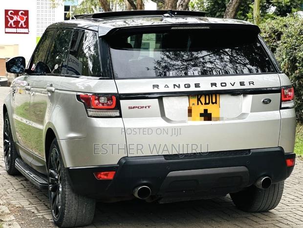Land Rover Range Rover Sport 2016 Gold