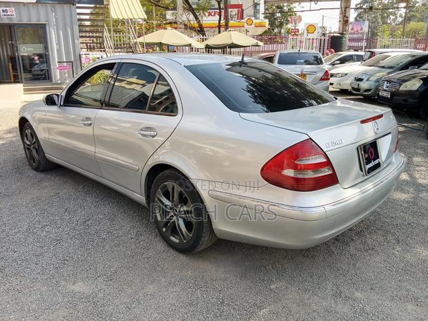 Mercedes-Benz E240 2002 Silver