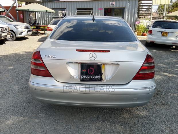 Mercedes-Benz E240 2002 Silver