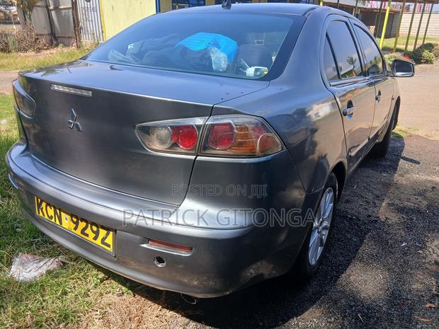 Mitsubishi Lancer 2015 Silver