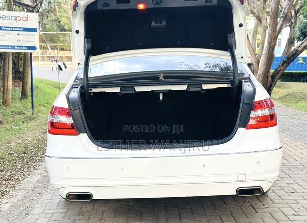 Mercedes-Benz E350 2012 White
