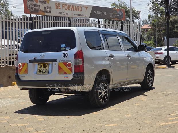 Toyota Probox 2016 Silver