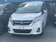 Nissan Serena 2019 Off white for sale