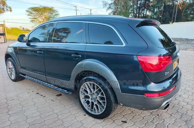 Audi Q7 2007 Gray