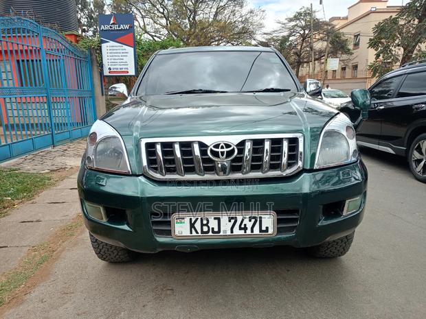 Toyota Land Cruiser Prado 2004 Green