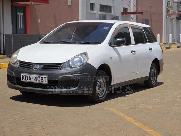 Nissan Advan 2013 White