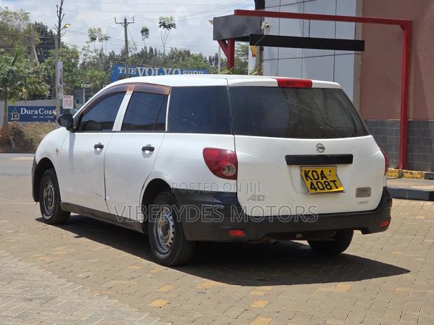 Nissan Advan 2013 White