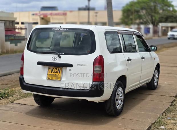Toyota Probox 2010 White