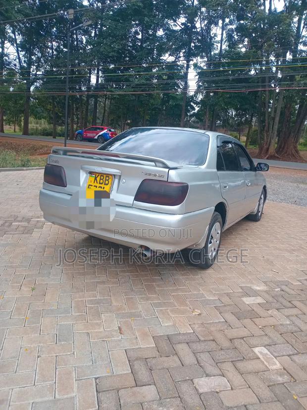 Toyota Carina 2001 Silver