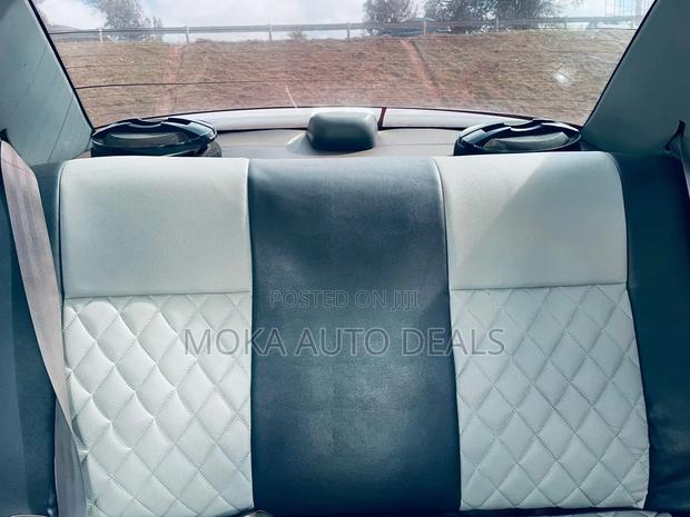 Mitsubishi Lancer 1997 White