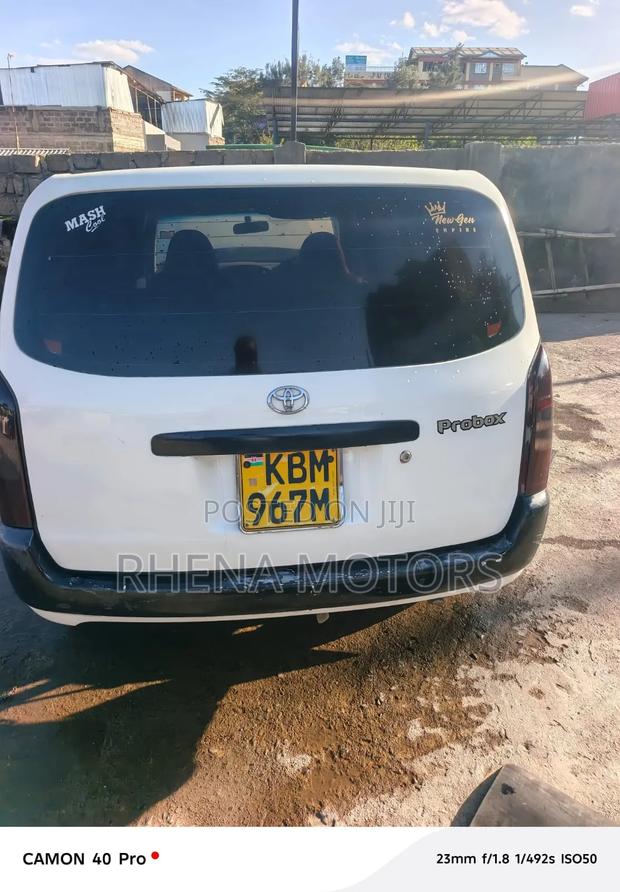 Toyota Probox 2004 White