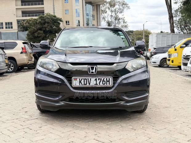 Honda Vezel 1.5 Hybrid 2WD 2018 Gray