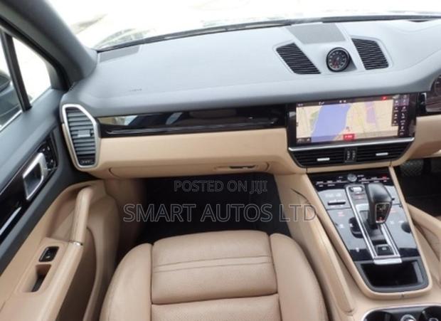 Porsche Cayenne 2019 Black