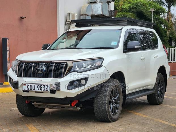 Toyota Land Cruiser Prado 2.8 2021 Black