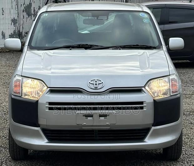 Toyota Succeed 2019 Silver